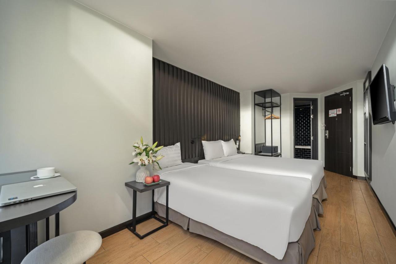 Agnes Hotel Managed By Dhg Nha Trang Exteriör bild